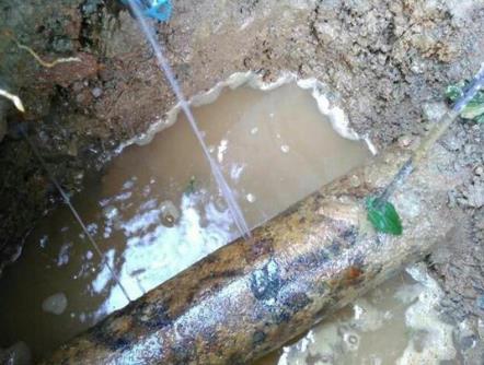 于都楼顶漏水维修公司分享下漏水检测的原理